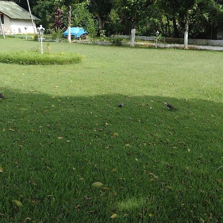 Ilhabela Tenis Clube Esterno foto
